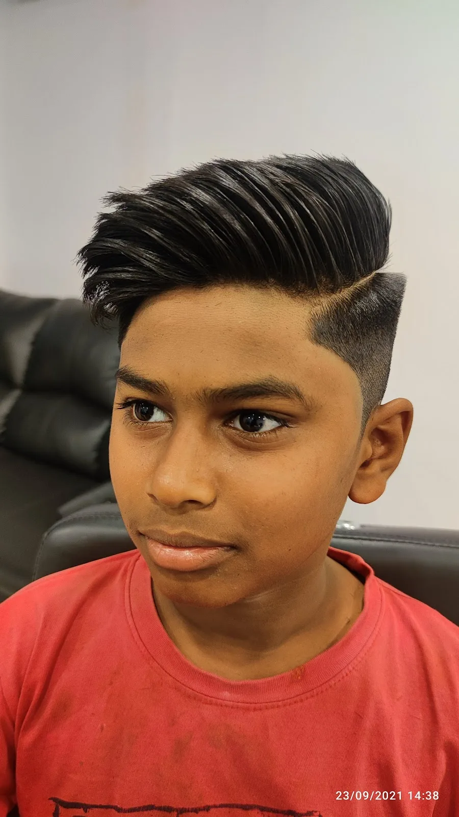 Studio 18 women Hair & Beauty salon