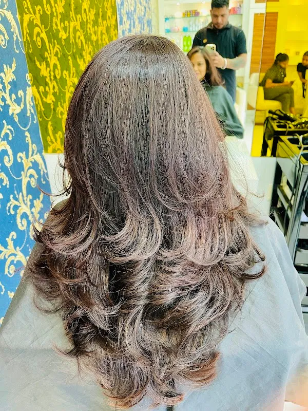 Indulge The Salon, Tankapani Road, Bhubaneswar