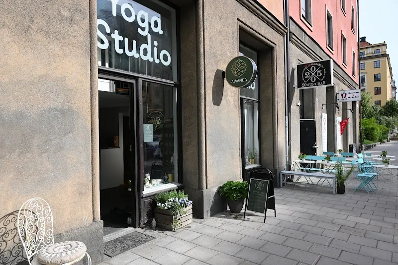 Alvanda Studio