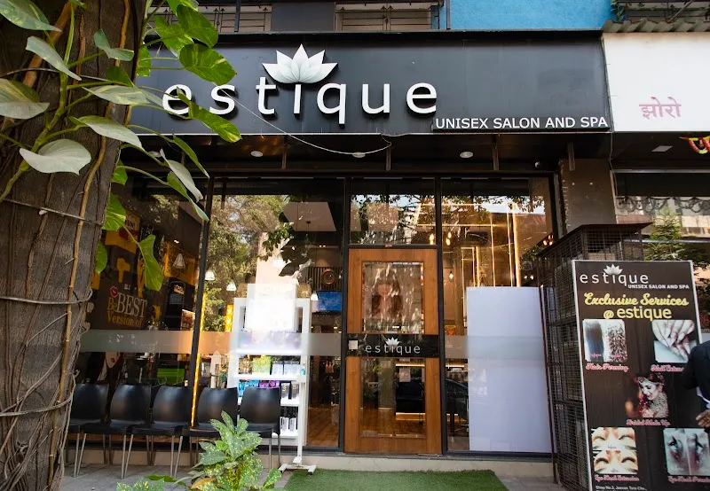 Estique Salon & Spa | Panchpakhadi
