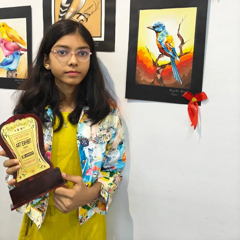 Rainbow Design Education and art classes for sketching, canvas painting, kid's drawing, fineart diploma, NID, NATA