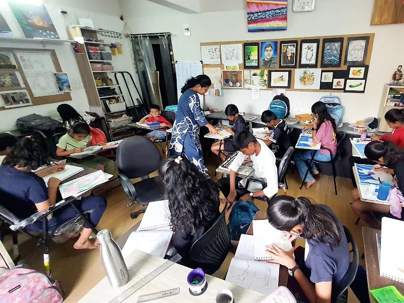 Rainbow Design Education and art classes for sketching, canvas painting, kid's drawing, fineart diploma, NID, NATA