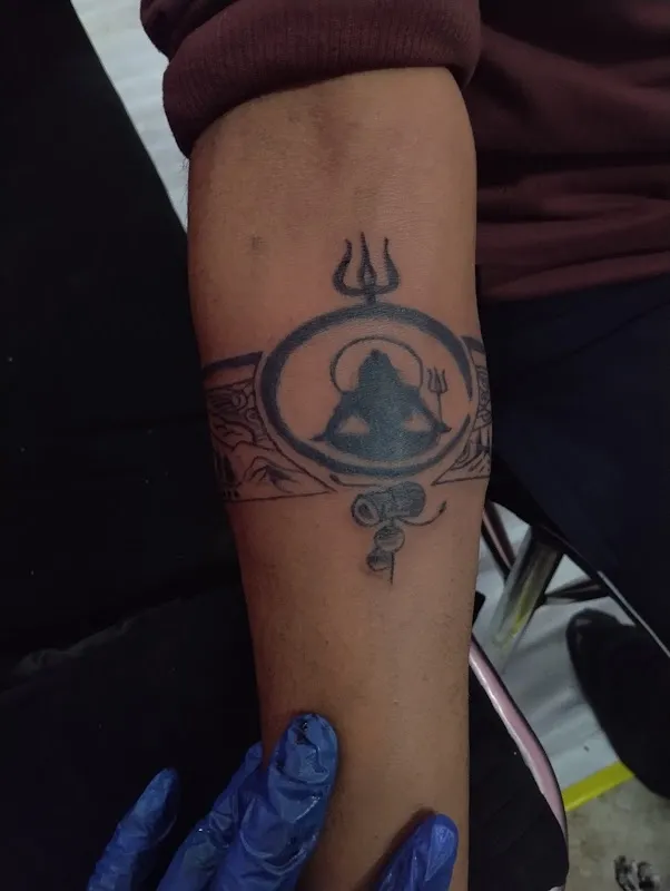 Atharv tattoo house