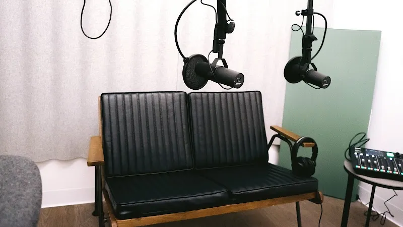 Podcast Studio London - Podcast.co