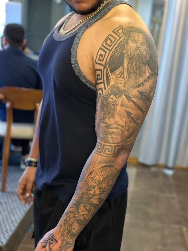 Vi Tattoo Studio