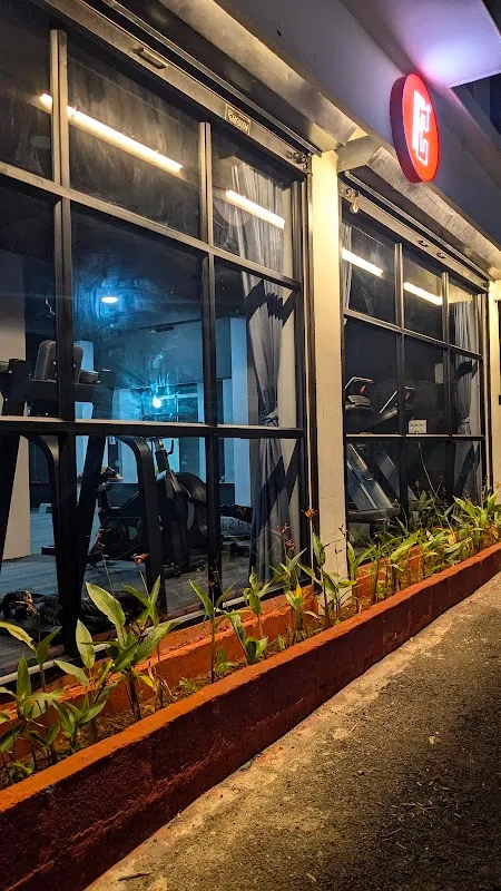 FITNESS CLUB