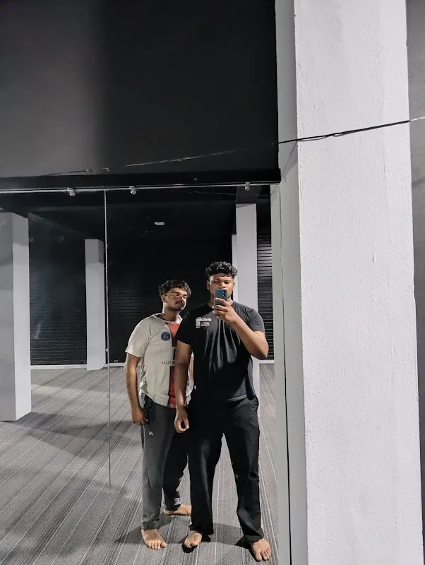 FITNESS CLUB