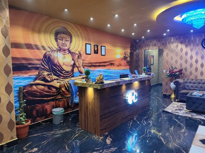 RC HEAVENS LUXURY SPA