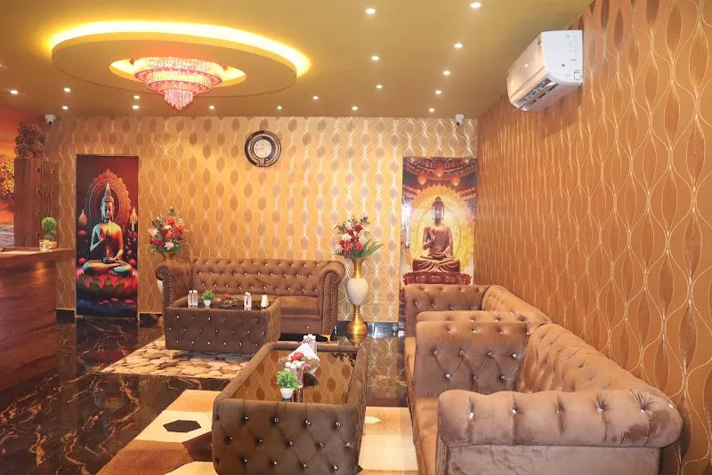 RC HEAVENS LUXURY SPA