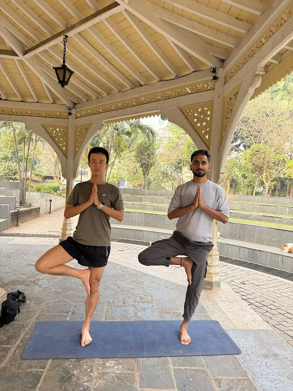 Yoga 4U