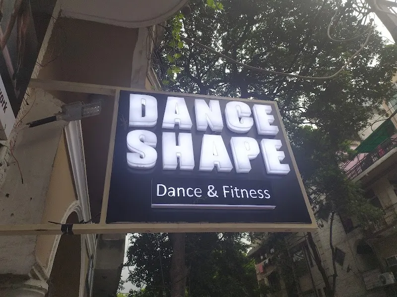 DANCE SHAPE
