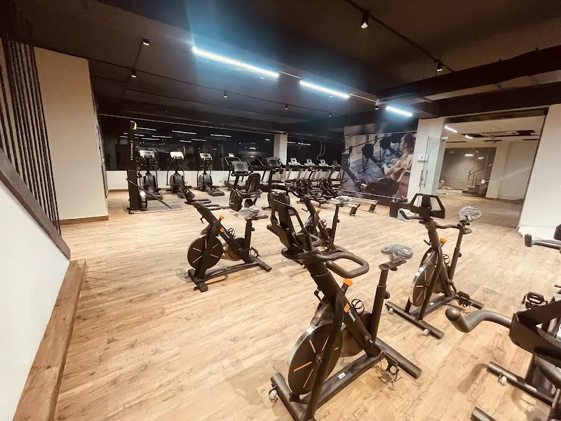 CREED FITNESS CLUB: Best Unisex Gym in Ludhiana