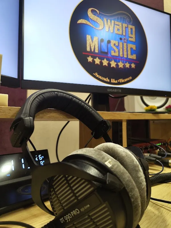 Swarg Musiic