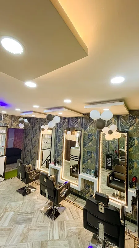 Naren Hair Studio