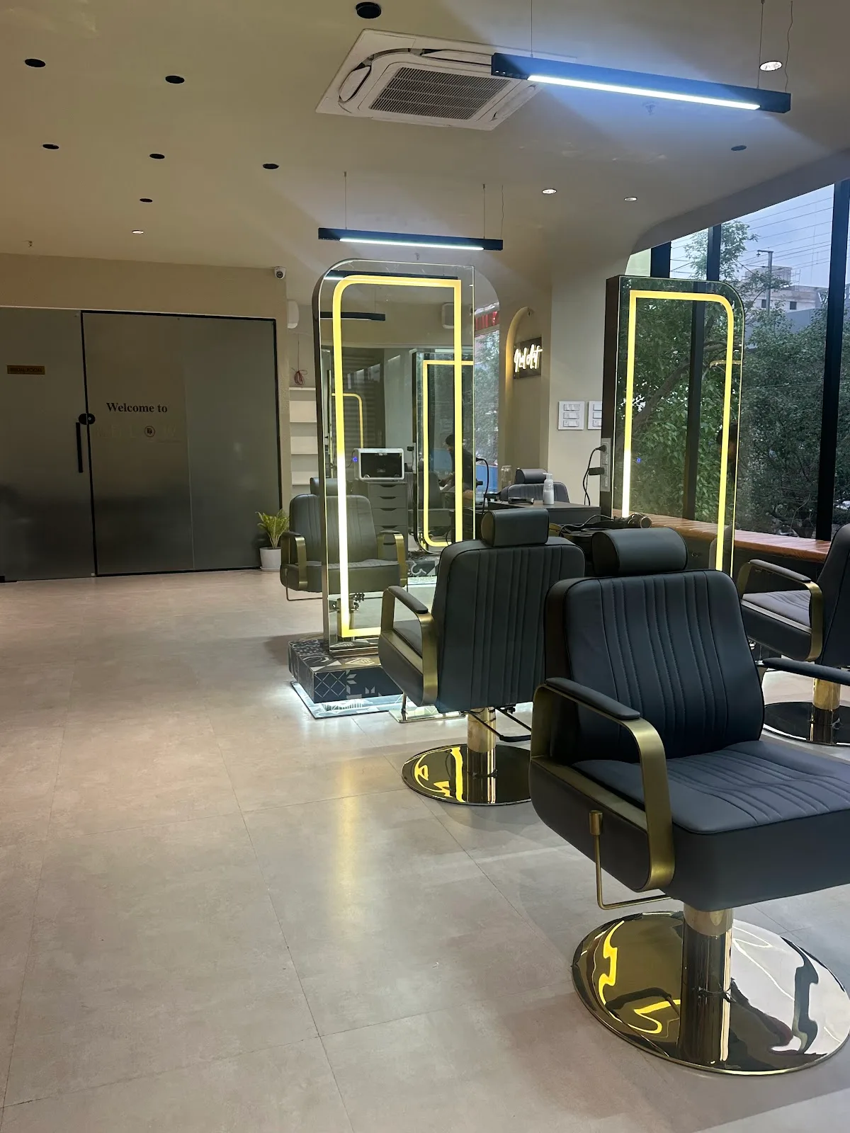 The Blow Studio Salon
