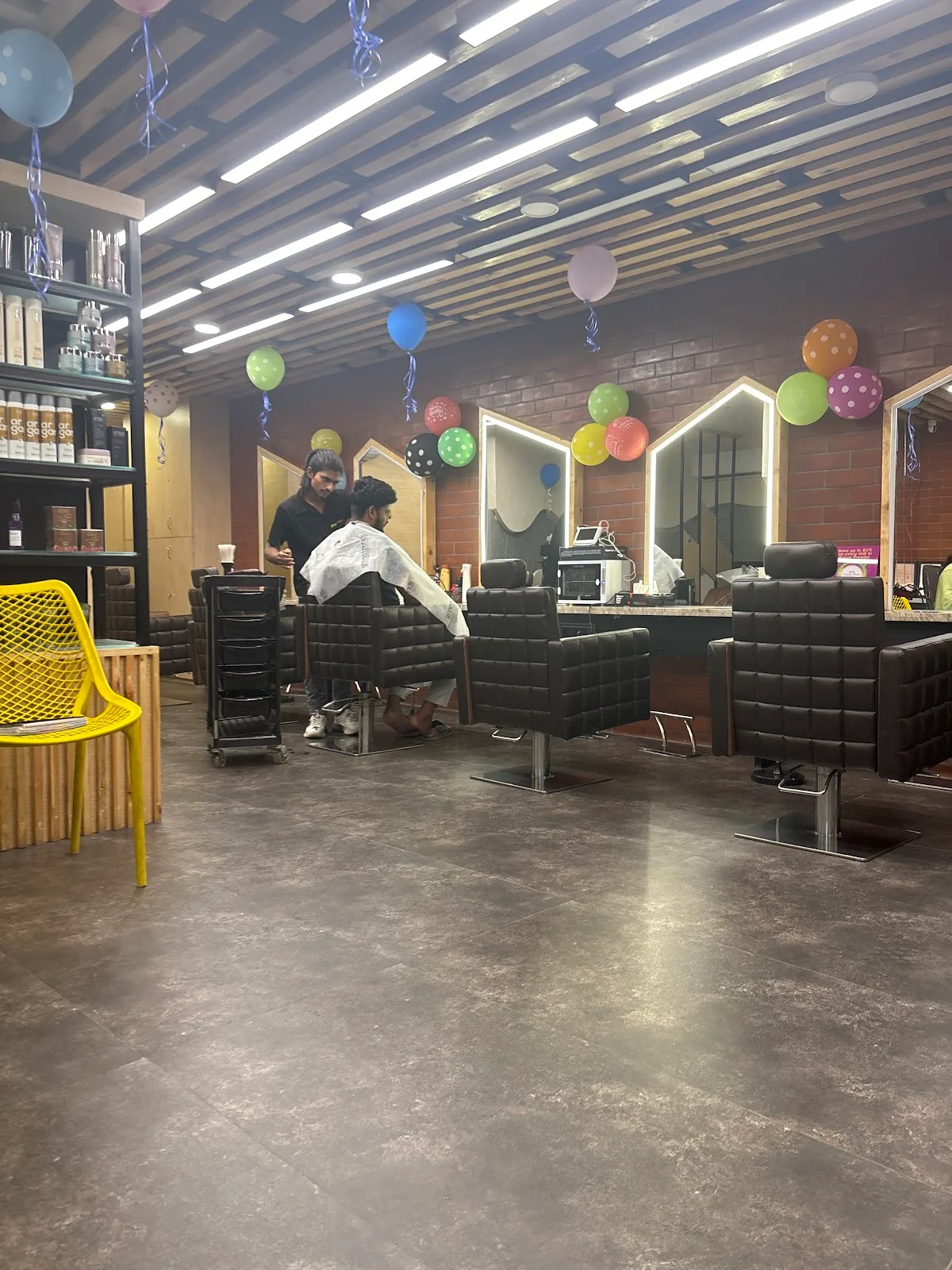 Green Trends Unisex Hair and Style Salon Ameerpet (SR nagar)