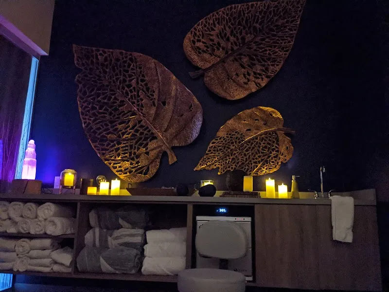 Lapis & Oak Spa and Salt Lounge