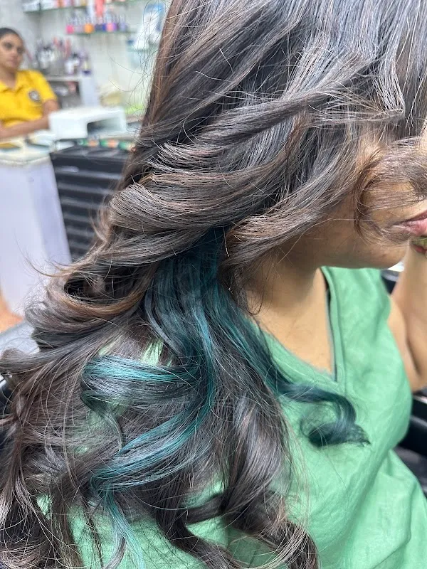 The hair & beauty spot