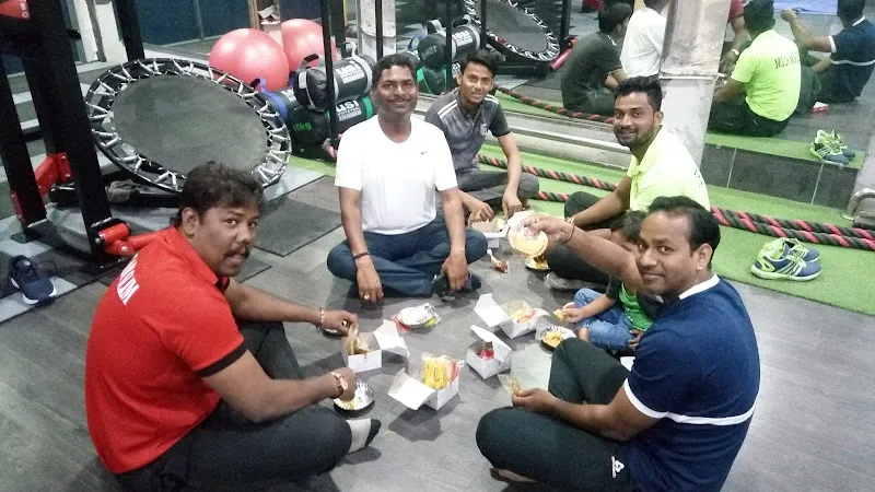 Slim Health Club