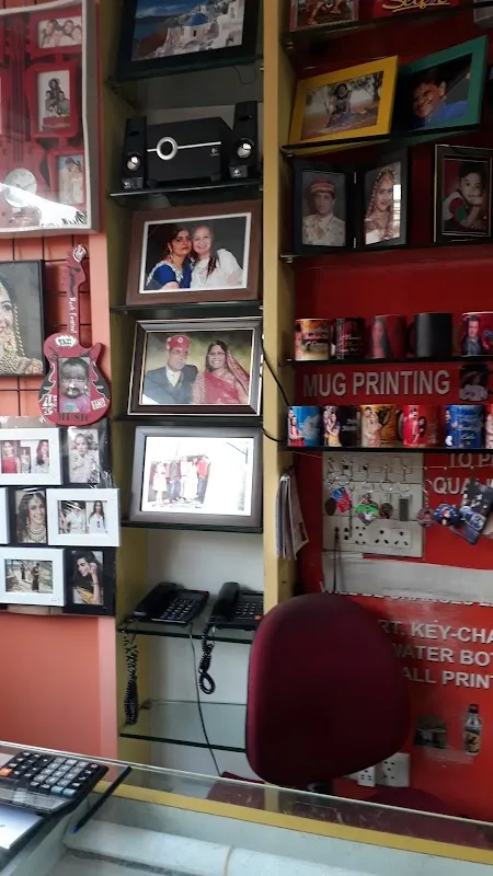 Mahavir Digital Colour Lab