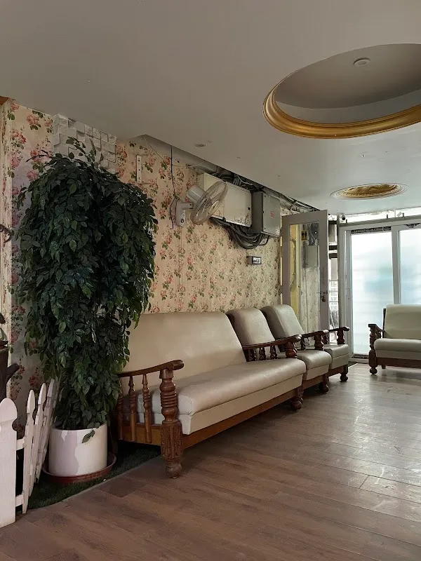 Nina Beauty Salon