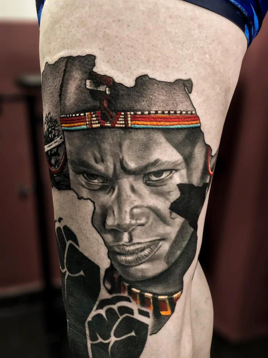 Invictus Tattoo & Piercing