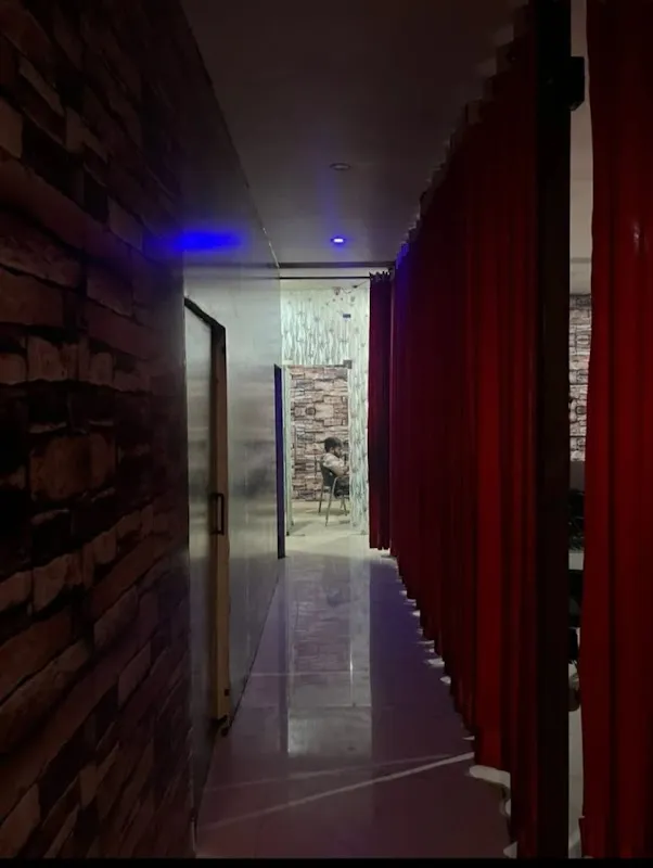 King Empire family spa
