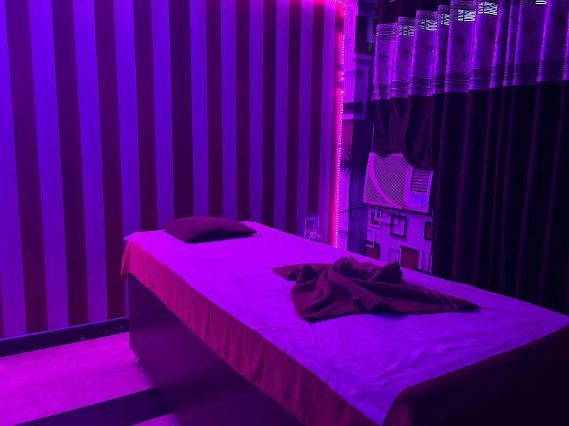 King Empire family spa
