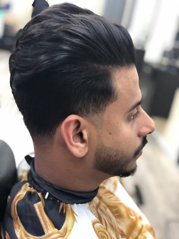 DA GoodLife Unisex Salon