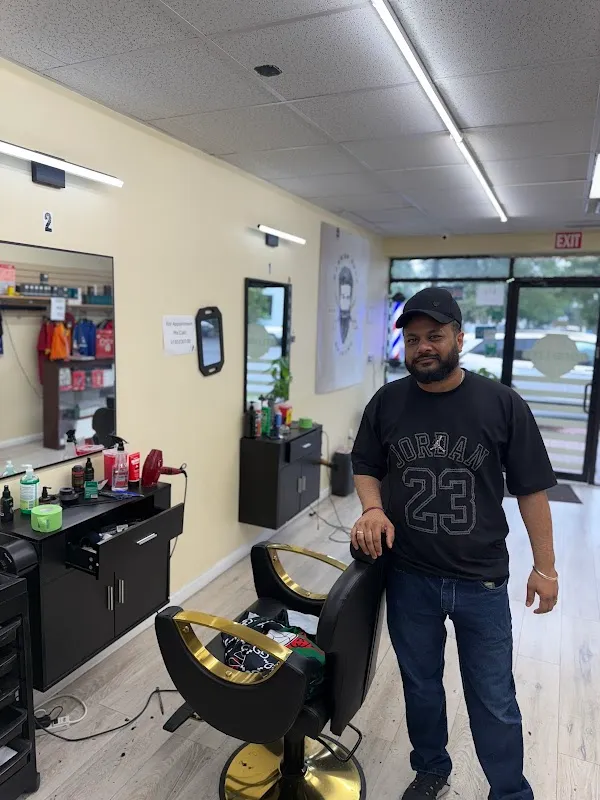 DA GoodLife Unisex Salon