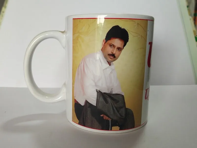 Famous Photo Studio