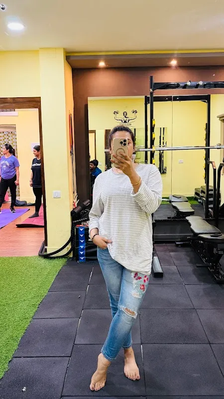 FIT WITH BEAT : Women's Fitness Club