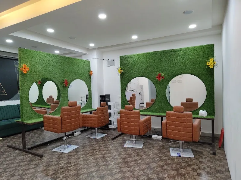 D'Vine The Family Salon