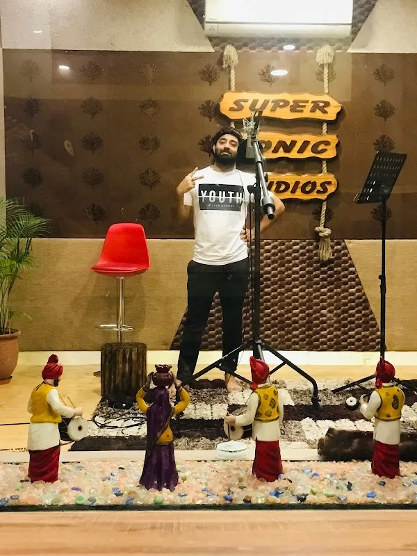 Super sonic studios