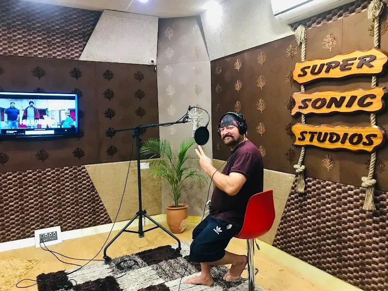 Super sonic studios