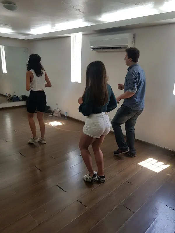 Muevete Studio