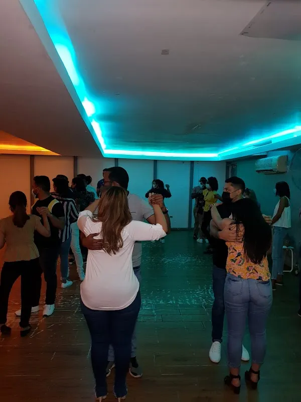 Muevete Studio