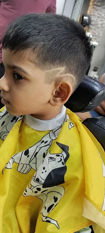 E'Lan 2.o Salon and Academy