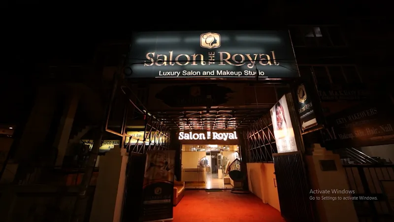 Salon The Royal