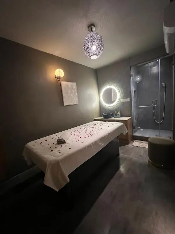 Relax Spa Karad, Satara