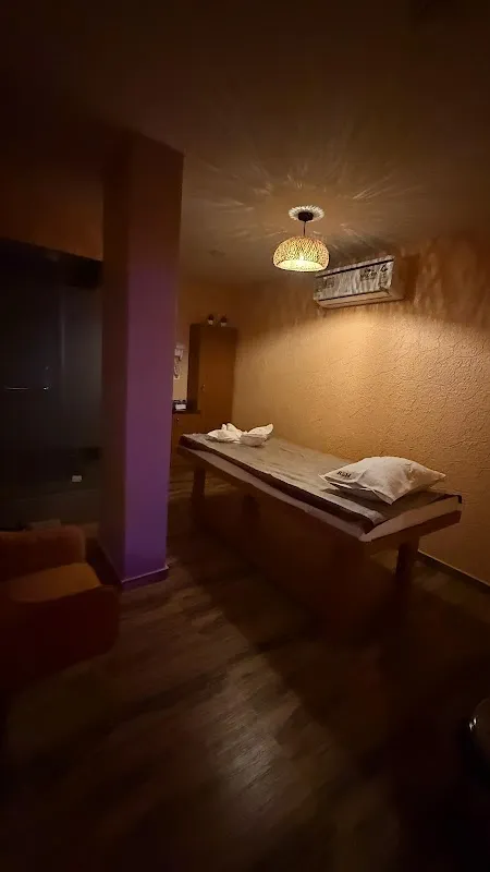 Relax Spa Karad, Satara