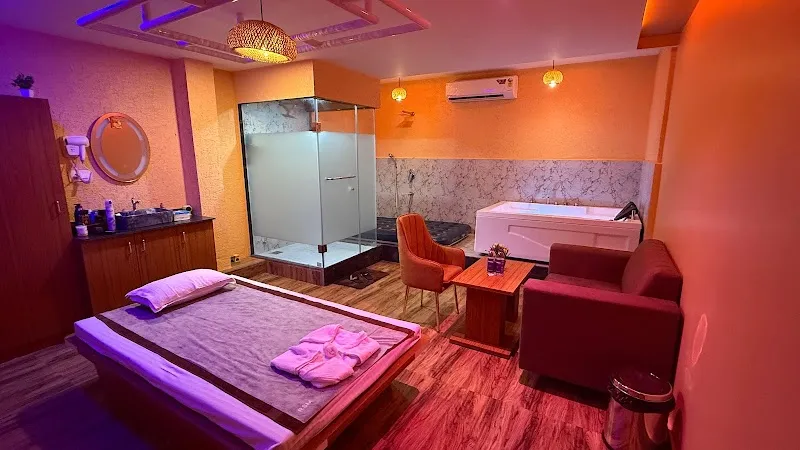 Relax Spa Karad, Satara