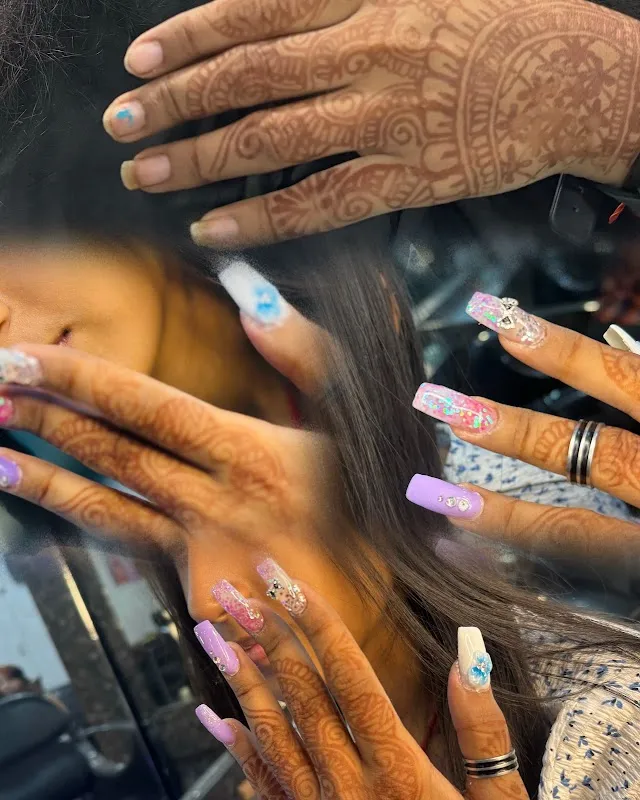 Archana Beauty Salon & Academy