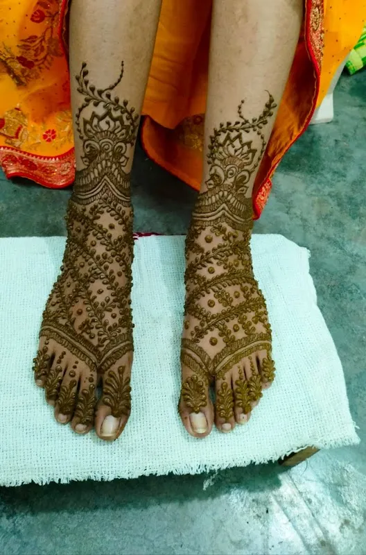 Archana Beauty Salon & Academy