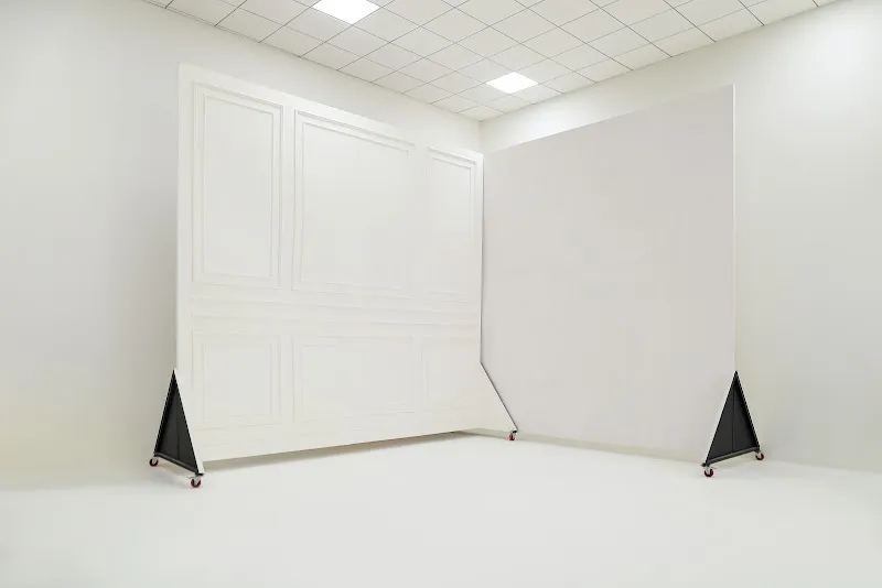 Raey by The WhiteSpace