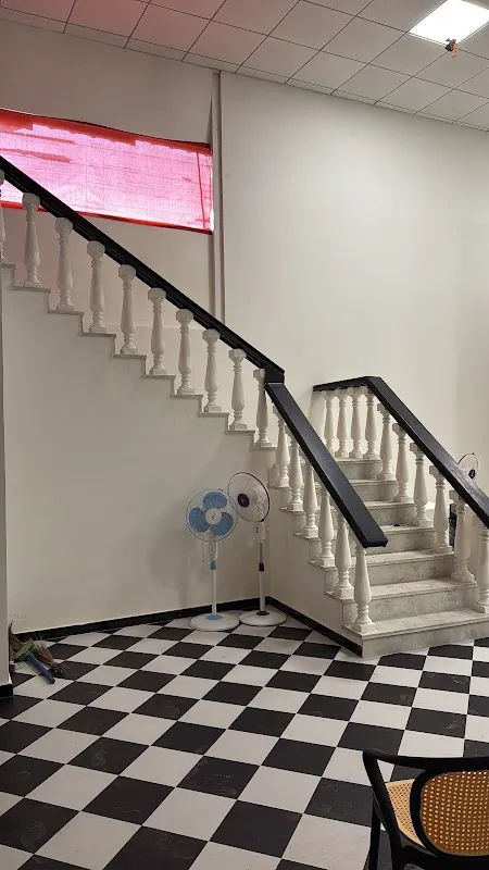 Raey by The WhiteSpace