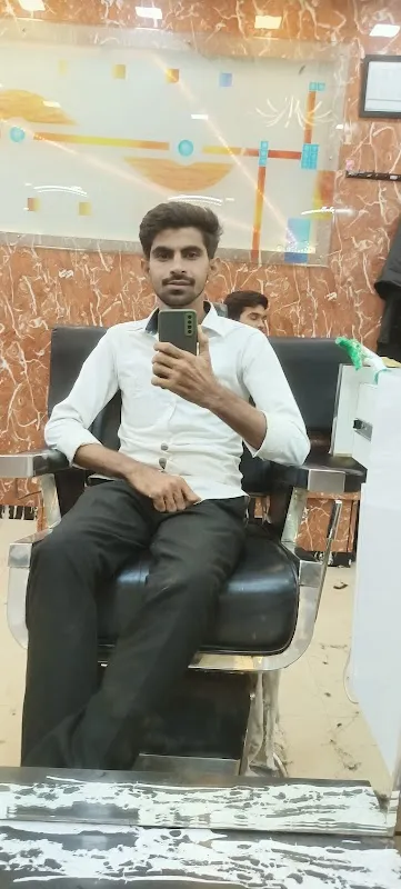 SHIMLA unisex saloon