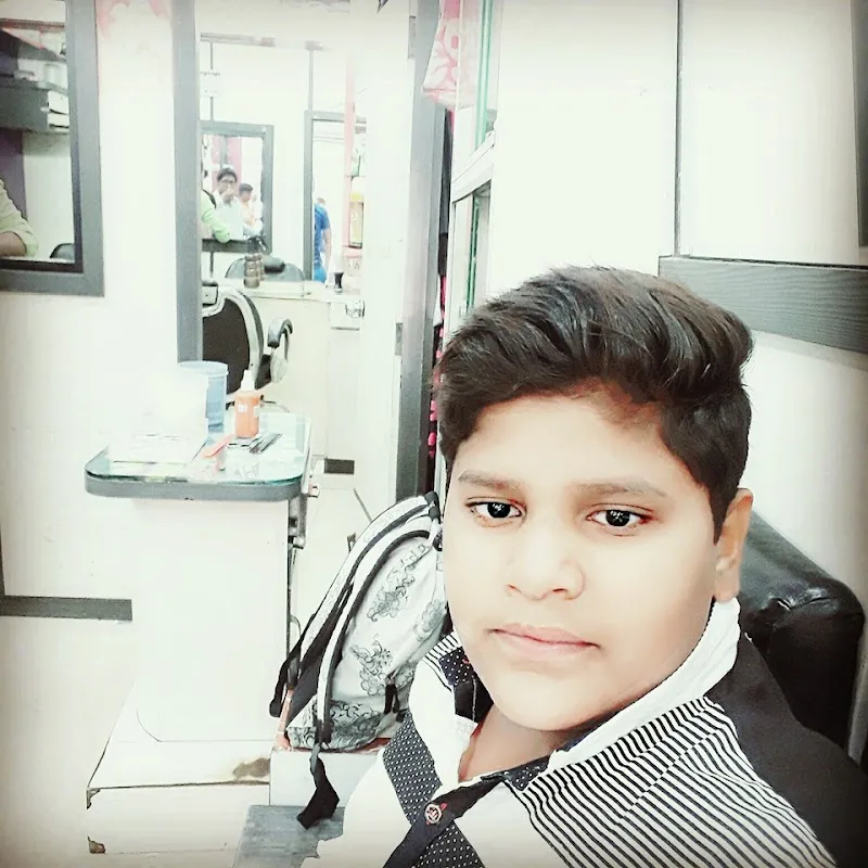 SHIMLA unisex saloon