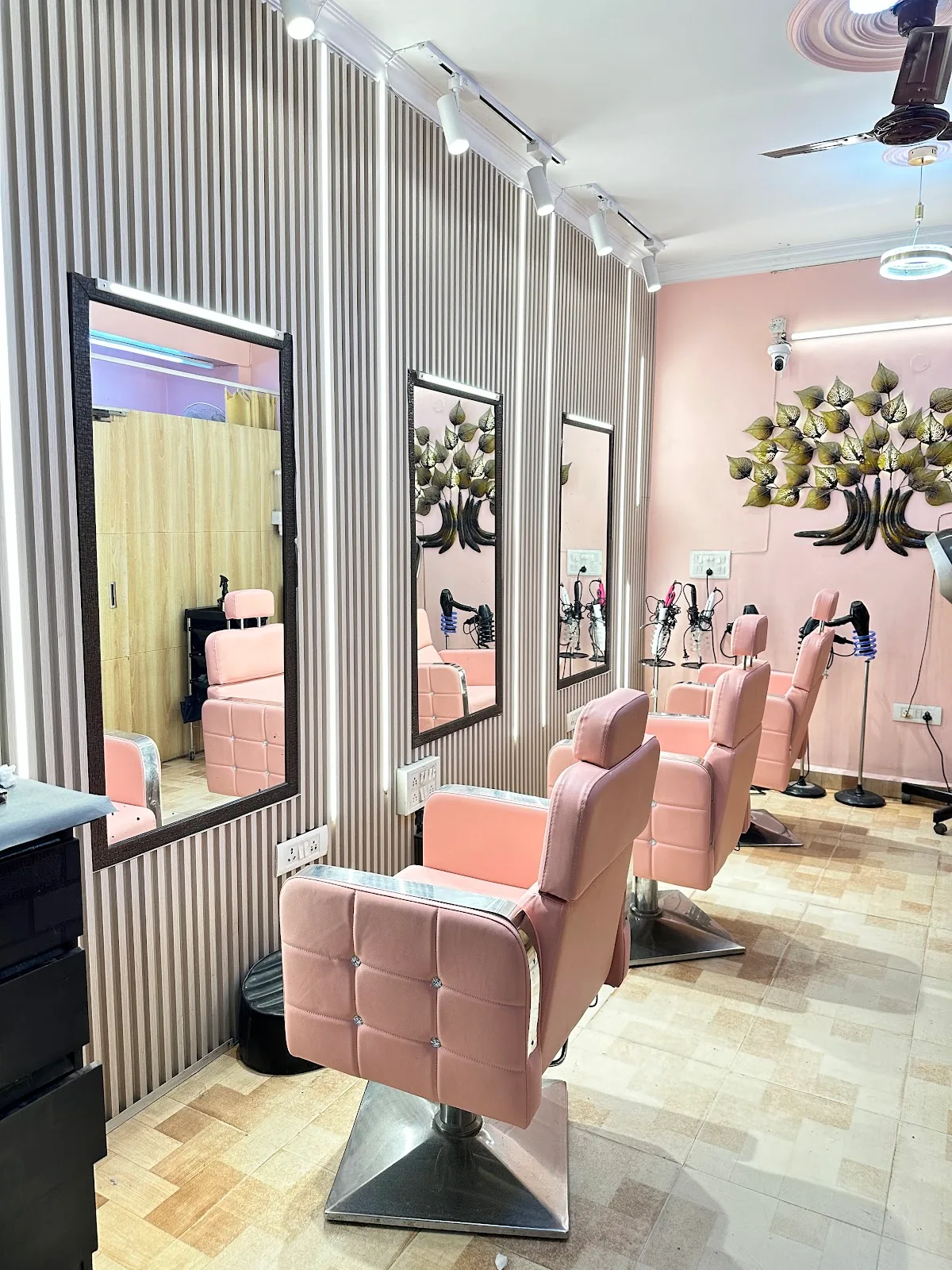 Zuba Beauty And Hair Salon
