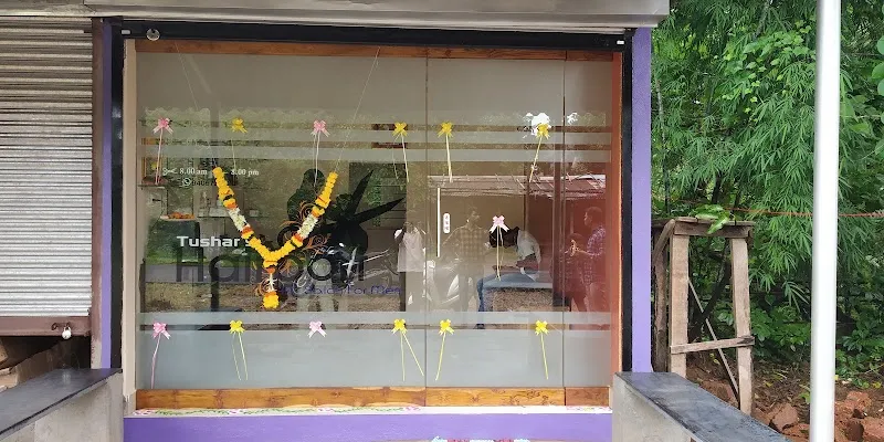 Tushar's Hairport AC Salon For Men